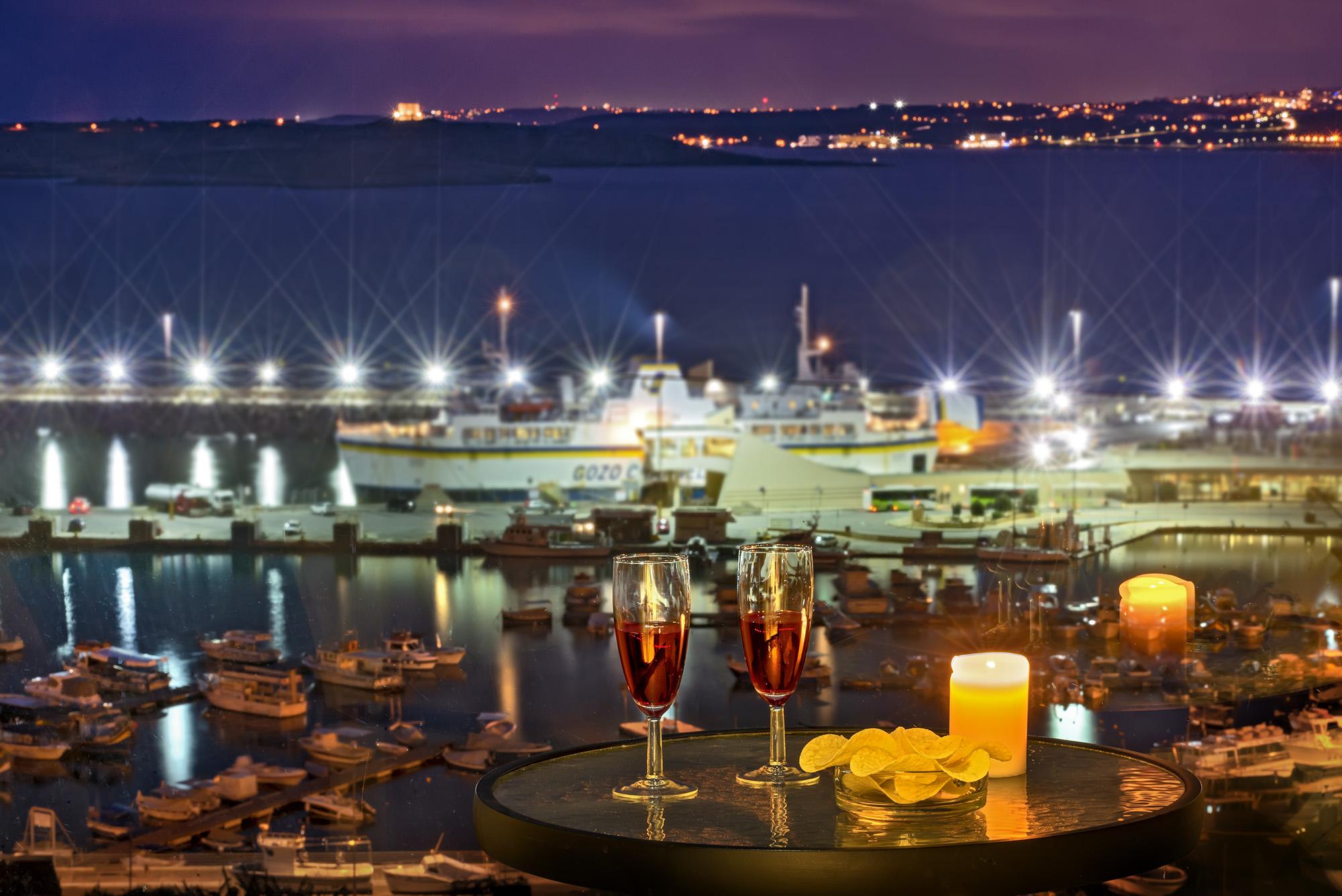 Grand Hotel Gozo กฮาจ์นซีเลม ภายนอก รูปภาพ