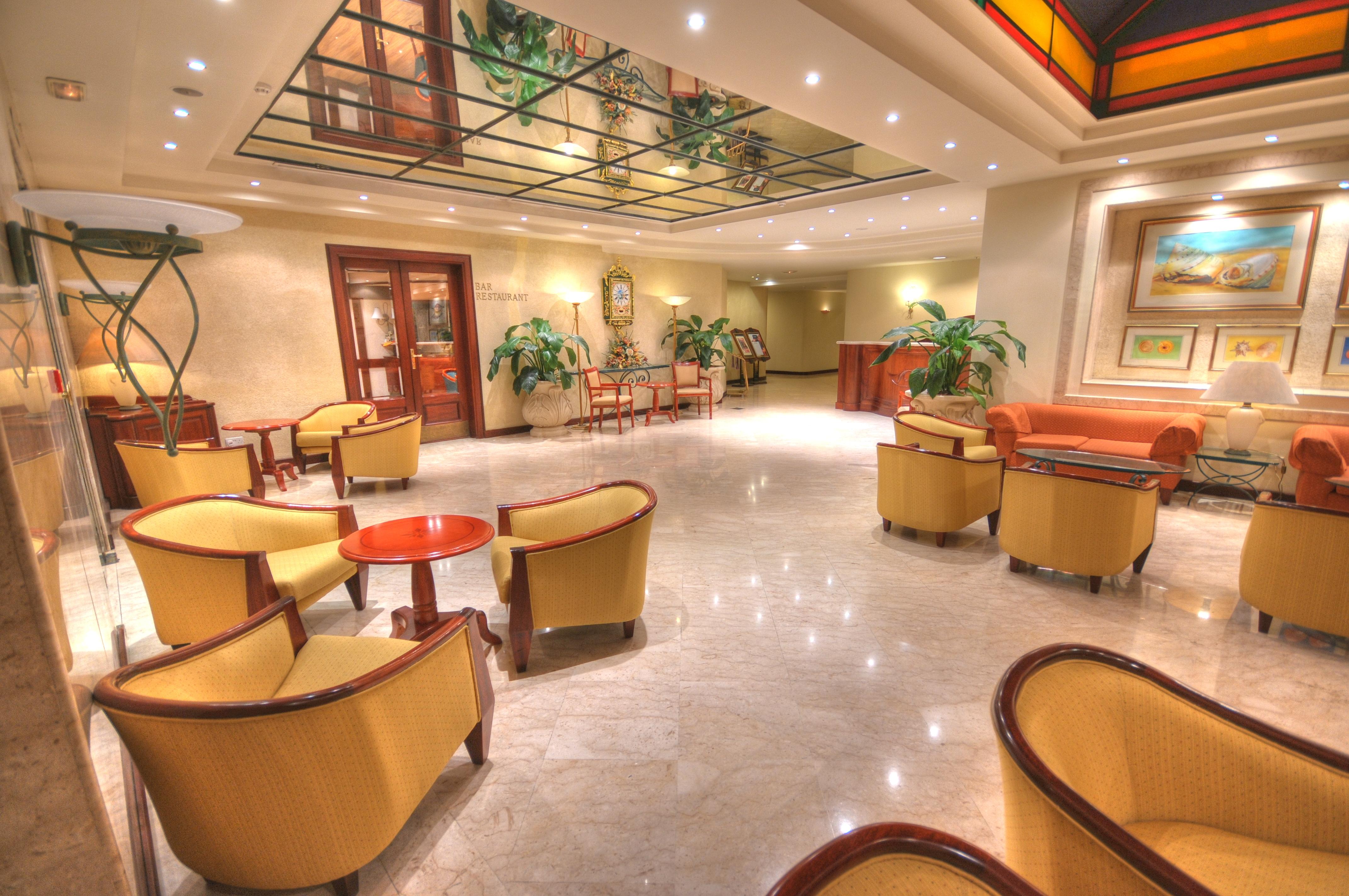 Grand Hotel Gozo กฮาจ์นซีเลม ภายนอก รูปภาพ